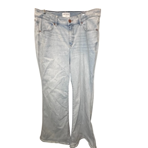 Lane Bryant size 18 flex magic waistband curvy fit high rise flare light denim - Picture 2 of 13